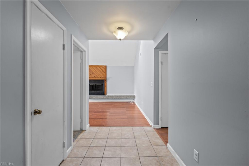 Photo 5 of 44 residential for sale in Virginia Beach virginia