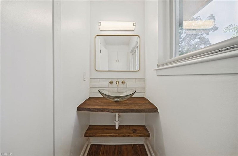 Photo 29 of 48 residential for sale in Norfolk virginia