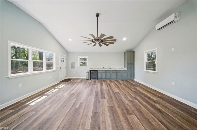 Photo 35 of 48 residential for sale in Norfolk virginia