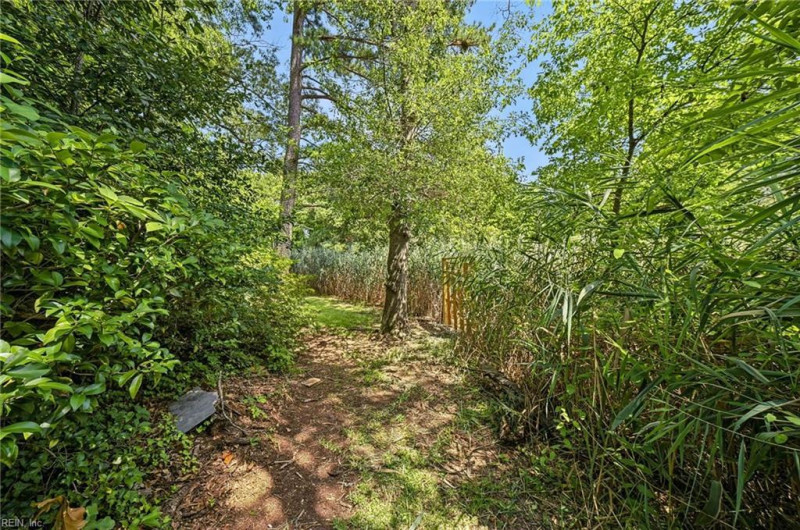 Photo 40 of 48 residential for sale in Norfolk virginia