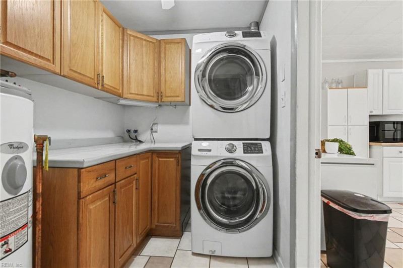 Photo 21 of 23 residential for sale in Virginia Beach virginia