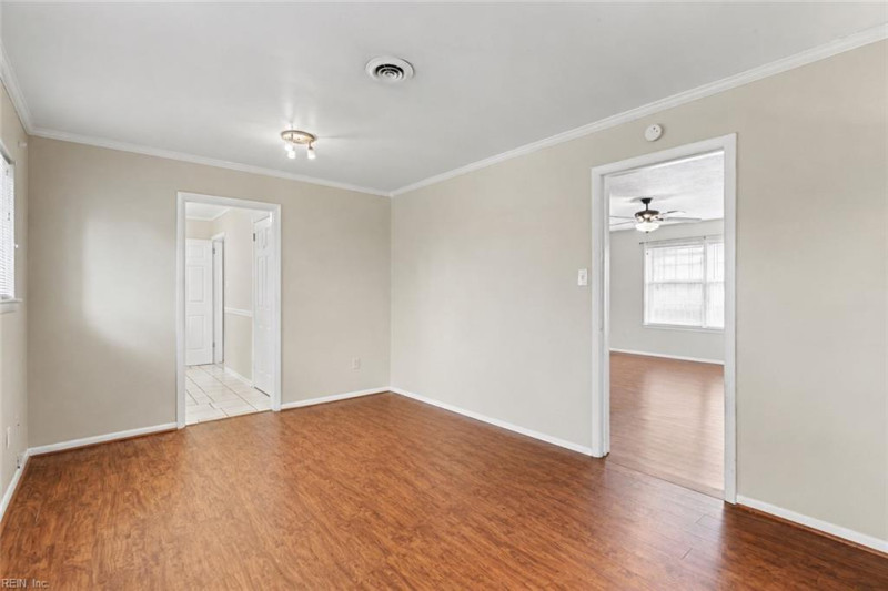 Photo 6 of 23 residential for sale in Virginia Beach virginia