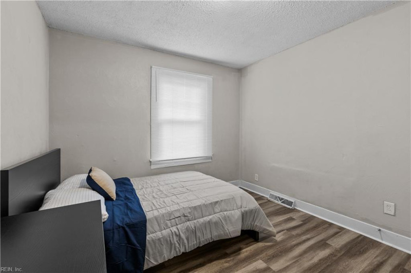 Photo 12 of 19 residential for sale in Norfolk virginia Photo 12 of 19 residential for sale in Norfolk virginia