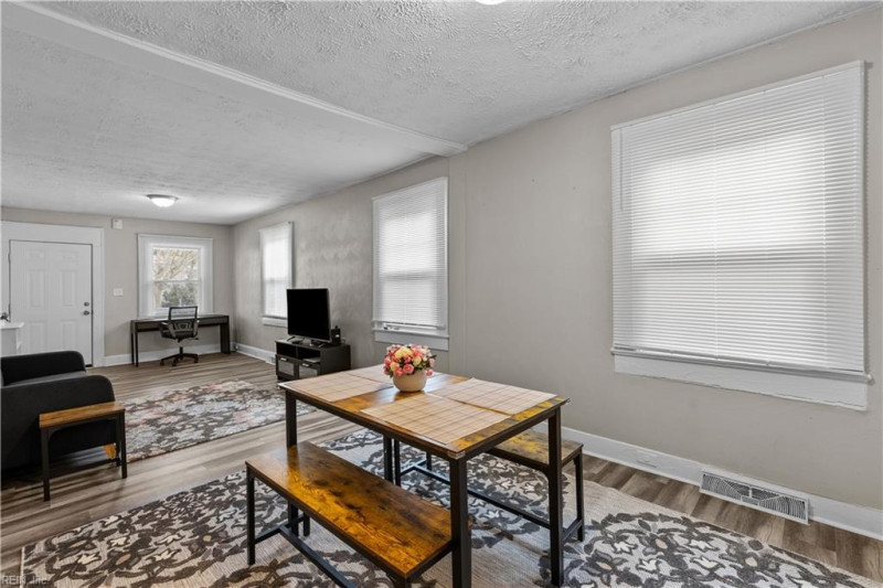 Photo 13 of 19 residential for sale in Norfolk virginia Photo 13 of 19 residential for sale in Norfolk virginia