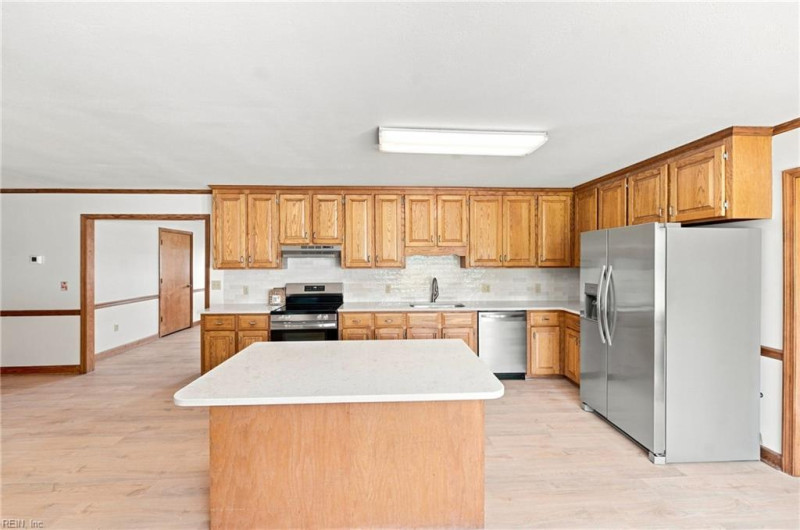 Photo 29 of 50 residential for sale in Elizabeth City virginia