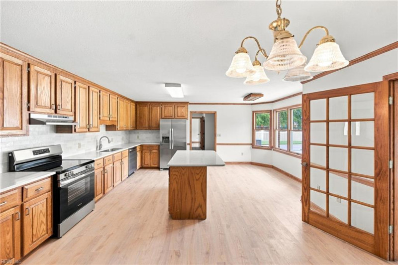 Photo 31 of 50 residential for sale in Elizabeth City virginia