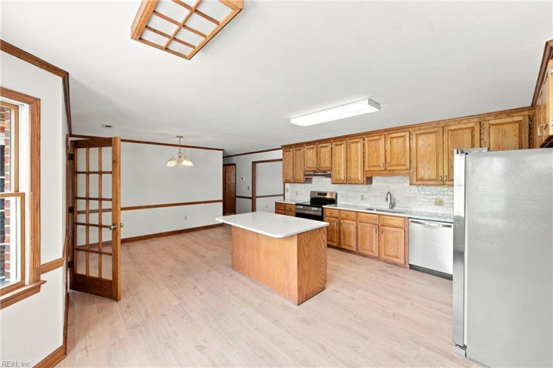 Photo 33 of 50 residential for sale in Elizabeth City virginia