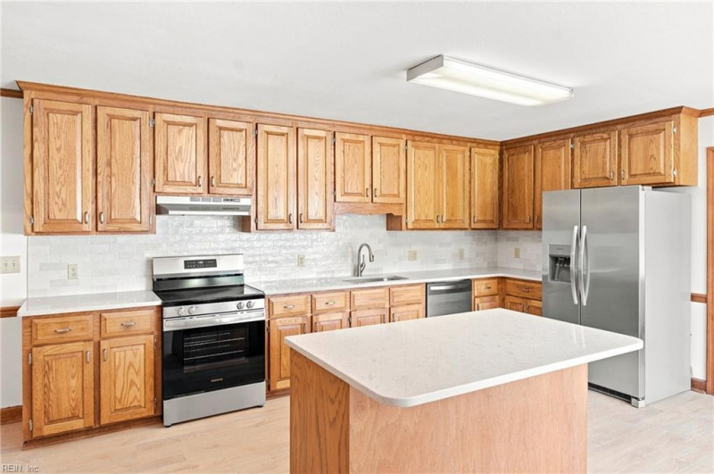 Photo 36 of 50 residential for sale in Elizabeth City virginia