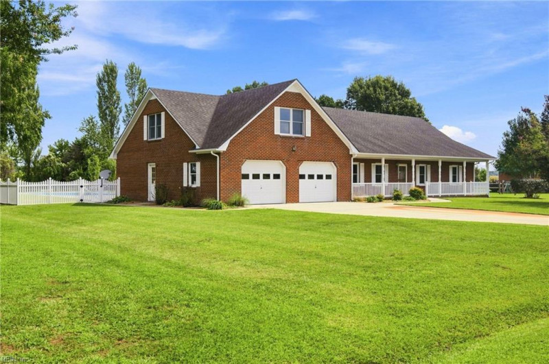 Photo 4 of 50 residential for sale in Elizabeth City virginia