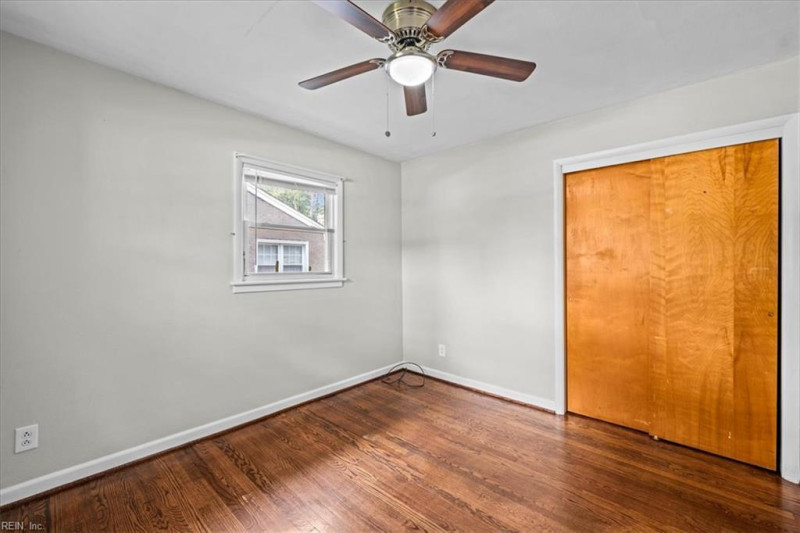 Photo 29 of 41 residential for sale in Chesapeake virginia Photo 29 of 41 residential for sale in Chesapeake virginia