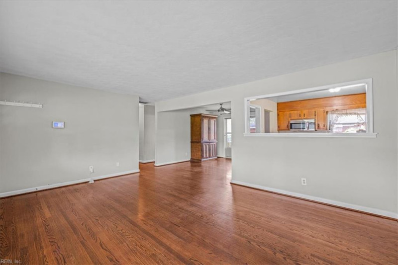 Photo 7 of 41 residential for sale in Chesapeake virginia Photo 7 of 41 residential for sale in Chesapeake virginia