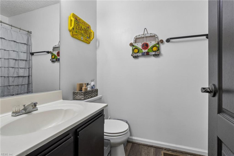 Photo 19 of 28 residential for sale in Newport News virginia