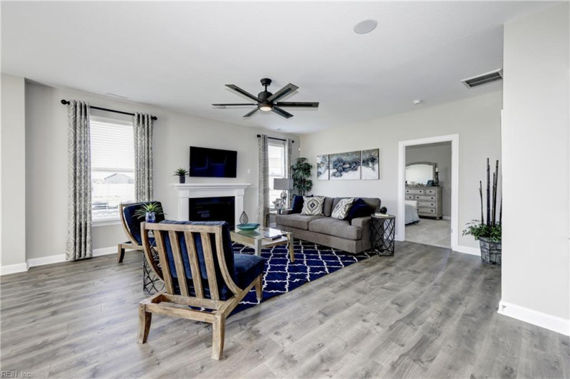Photo 9 of 50 residential for sale in Chesapeake virginia Photo 9 of 50 residential for sale in Chesapeake virginia