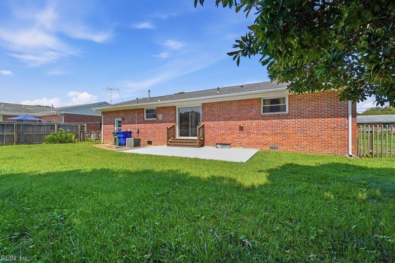 Photo 15 of 27 residential for sale in Norfolk virginia