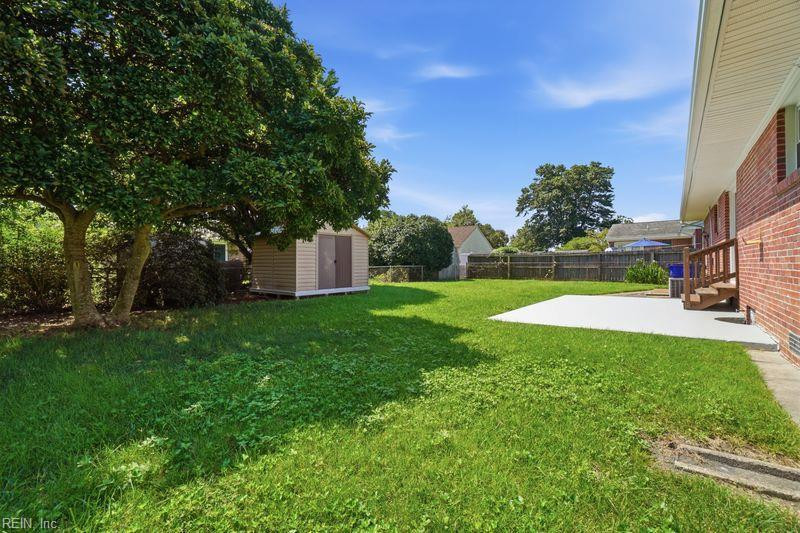 Photo 17 of 27 residential for sale in Norfolk virginia