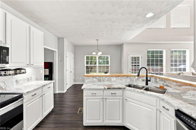 Photo 15 of 48 residential for sale in Suffolk virginia Photo 15 of 48 residential for sale in Suffolk virginia