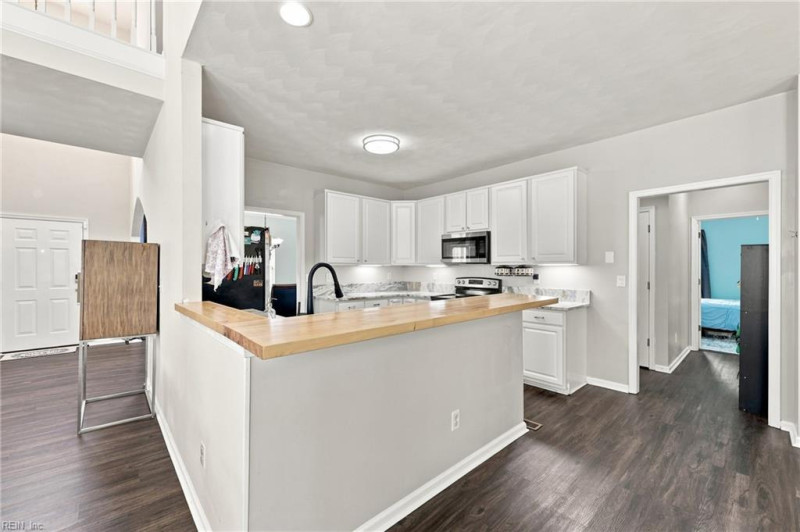 Photo 16 of 48 residential for sale in Suffolk virginia Photo 16 of 48 residential for sale in Suffolk virginia