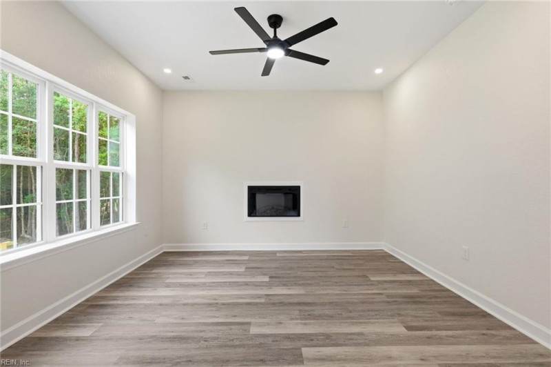 Photo 13 of 42 residential for sale in Southampton County virginia