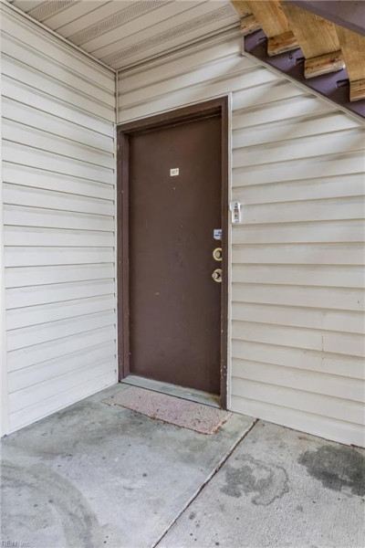 Photo 4 of 31 residential for sale in Hampton virginia Photo 4 of 31 residential for sale in Hampton virginia