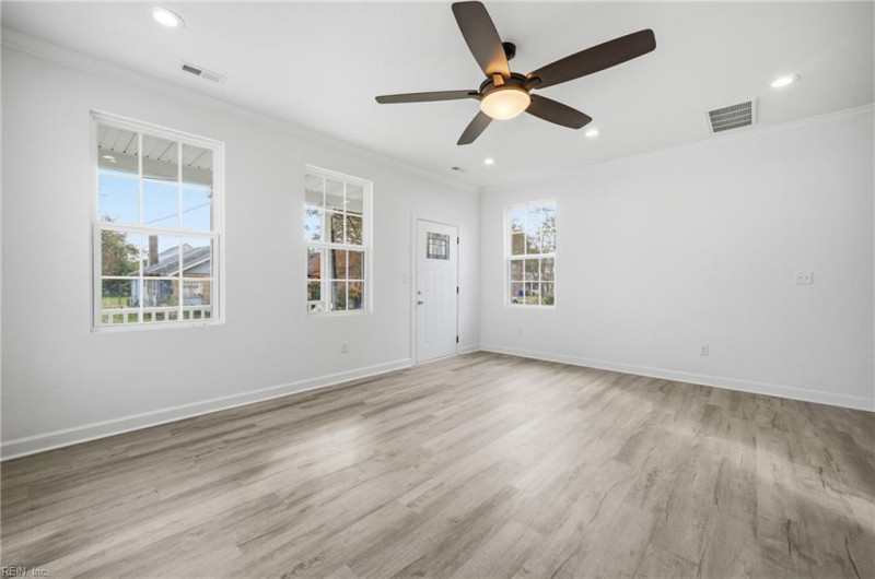 Photo 7 of 38 residential for sale in Norfolk virginia Photo 7 of 38 residential for sale in Norfolk virginia