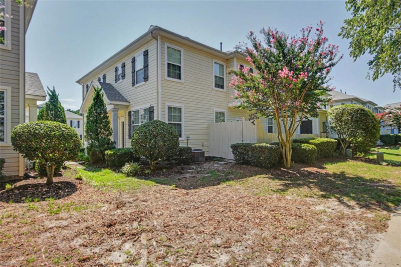 Photo 1 of 30 residential for sale in Chesapeake virginia Photo 1 of 30 residential for sale in Chesapeake virginia