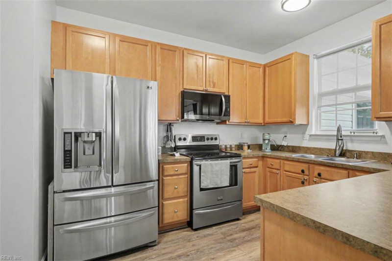 Photo 10 of 30 residential for sale in Chesapeake virginia Photo 10 of 30 residential for sale in Chesapeake virginia