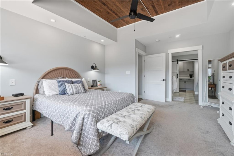 Photo 17 of 35 residential for sale in Norfolk virginia