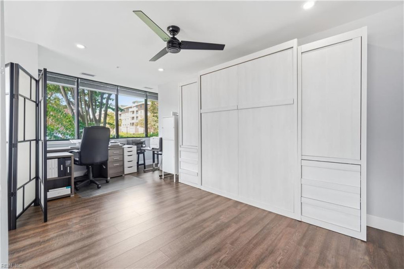 Photo 23 of 35 residential for sale in Norfolk virginia