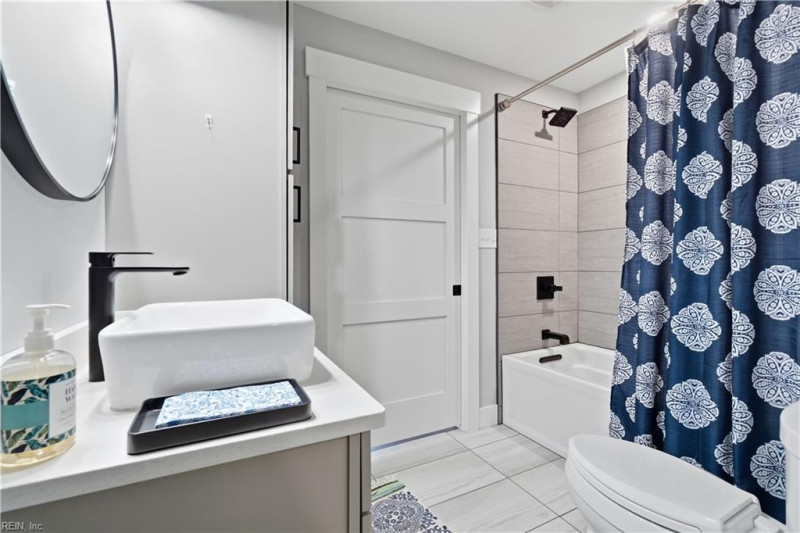 Photo 26 of 35 residential for sale in Norfolk virginia