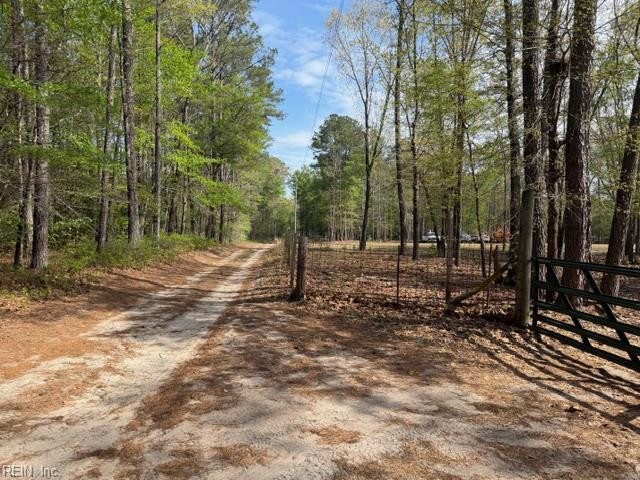 Photo 8 of 49 residential for sale in Isle of Wight County virginia