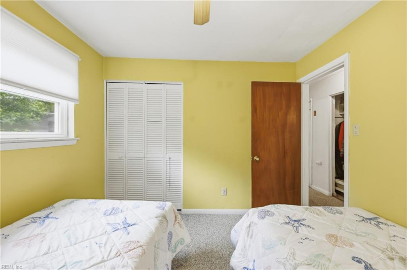Photo 27 of 38 residential for sale in Virginia Beach virginia
