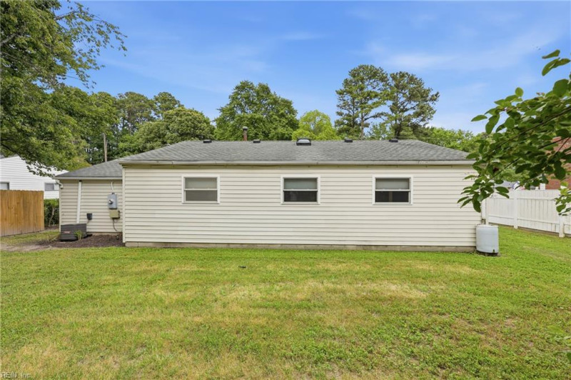 Photo 29 of 38 residential for sale in Virginia Beach virginia