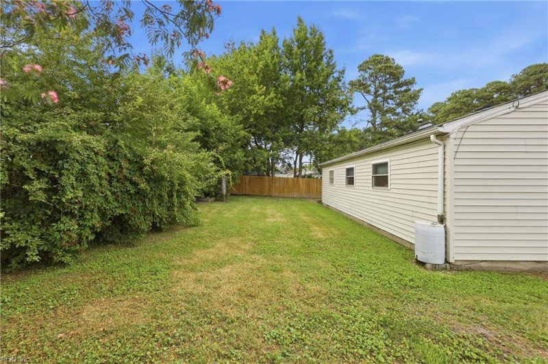 Photo 30 of 38 residential for sale in Virginia Beach virginia