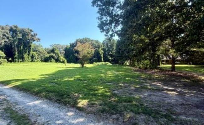 66 Salt Pond Road, Hampton, VA 23664
