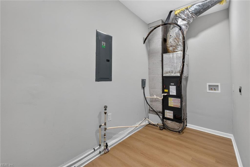 Photo 19 of 36 residential for sale in Suffolk virginia