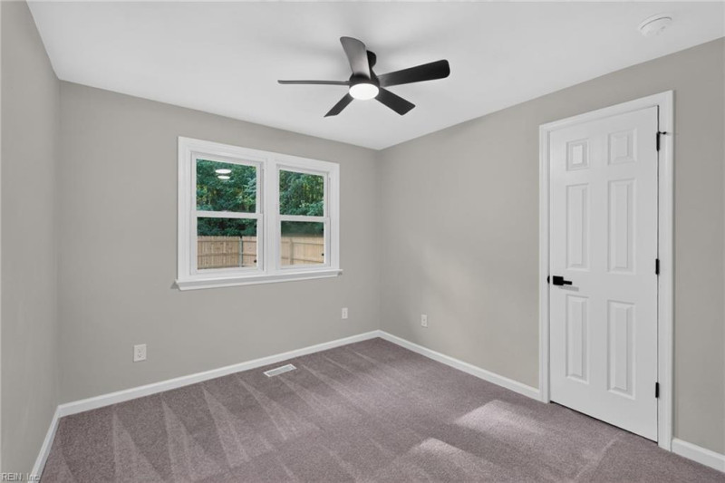 Photo 24 of 36 residential for sale in Suffolk virginia