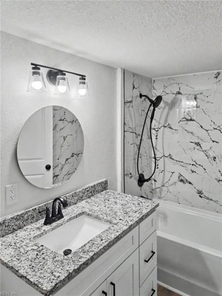 Photo 12 of 34 residential for sale in Suffolk virginia