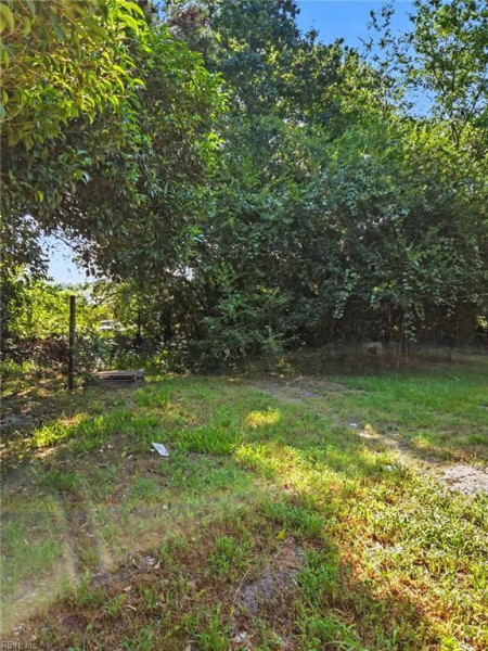 Photo 34 of 34 residential for sale in Suffolk virginia