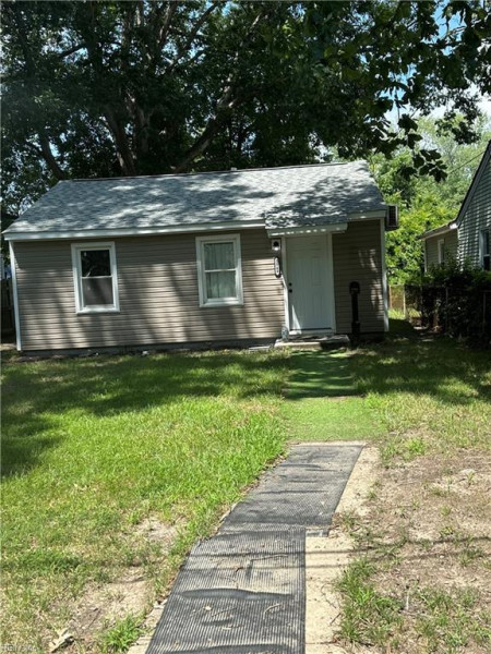 Photo 2 of 9 residential for sale in Hampton virginia