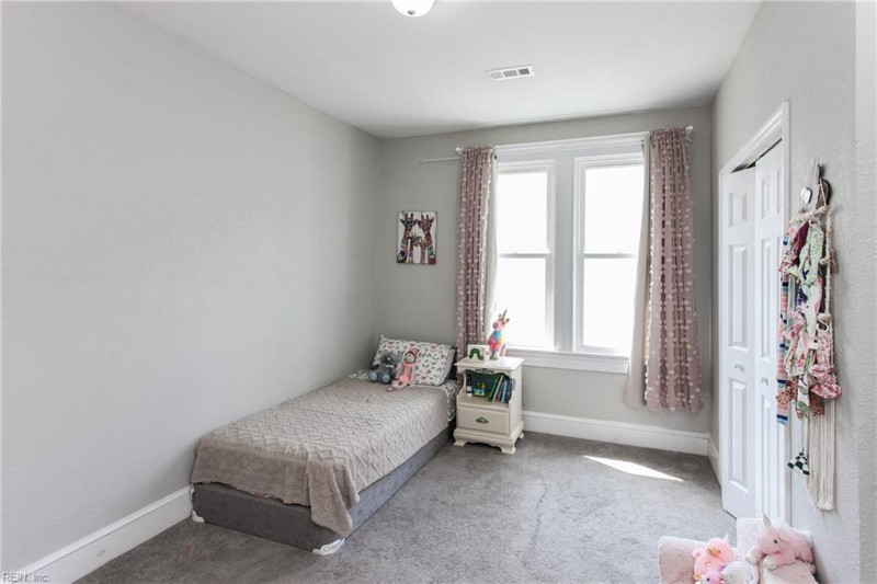 Photo 32 of 48 residential for sale in Portsmouth virginia Photo 32 of 48 residential for sale in Portsmouth virginia