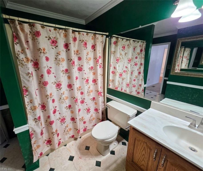 Photo 18 of 38 residential for sale in Virginia Beach virginia