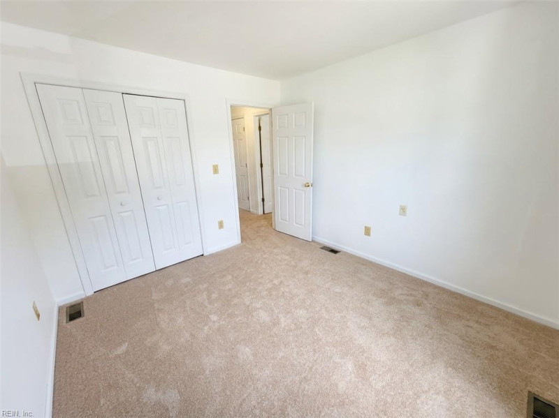 Photo 21 of 38 residential for sale in Virginia Beach virginia