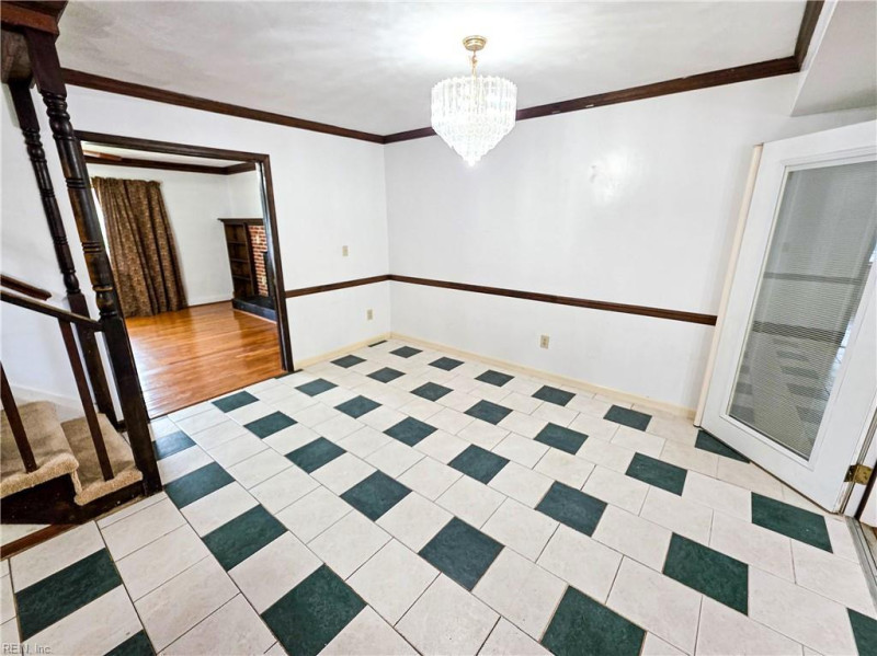 Photo 6 of 38 residential for sale in Virginia Beach virginia