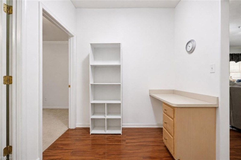 Photo 13 of 32 residential for sale in Virginia Beach virginia