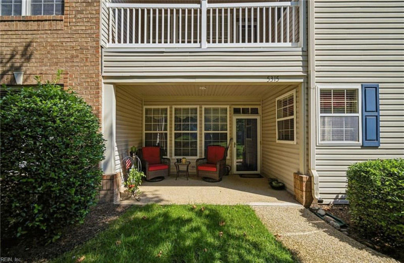 Photo 7 of 32 residential for sale in Virginia Beach virginia