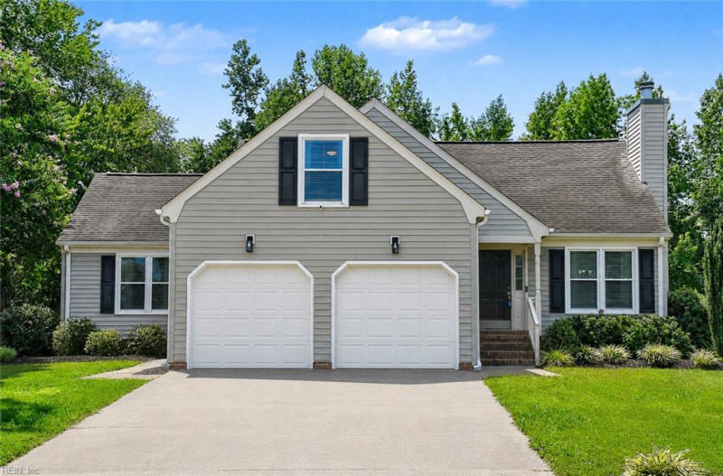 Photo 1 of 38 residential for sale in Chesapeake virginia