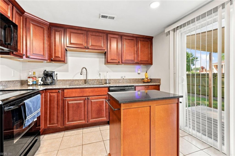 Photo 3 of 29 residential for sale in Virginia Beach virginia Photo 3 of 29 residential for sale in Virginia Beach virginia