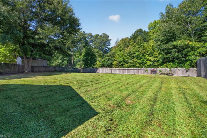 Photo 33 of 44 residential for sale in Chesapeake virginia Photo 33 of 44 residential for sale in Chesapeake virginia