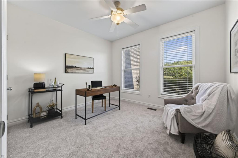 Photo 13 of 42 residential for sale in Virginia Beach virginia