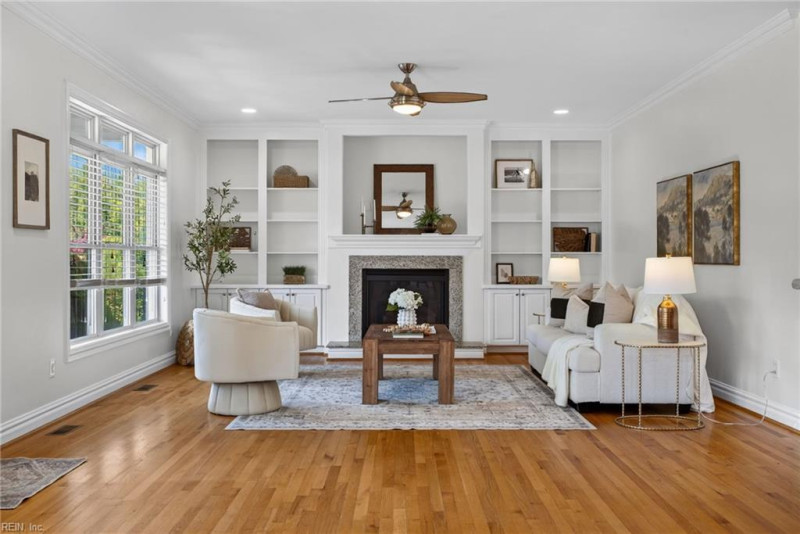 Photo 16 of 42 residential for sale in Virginia Beach virginia